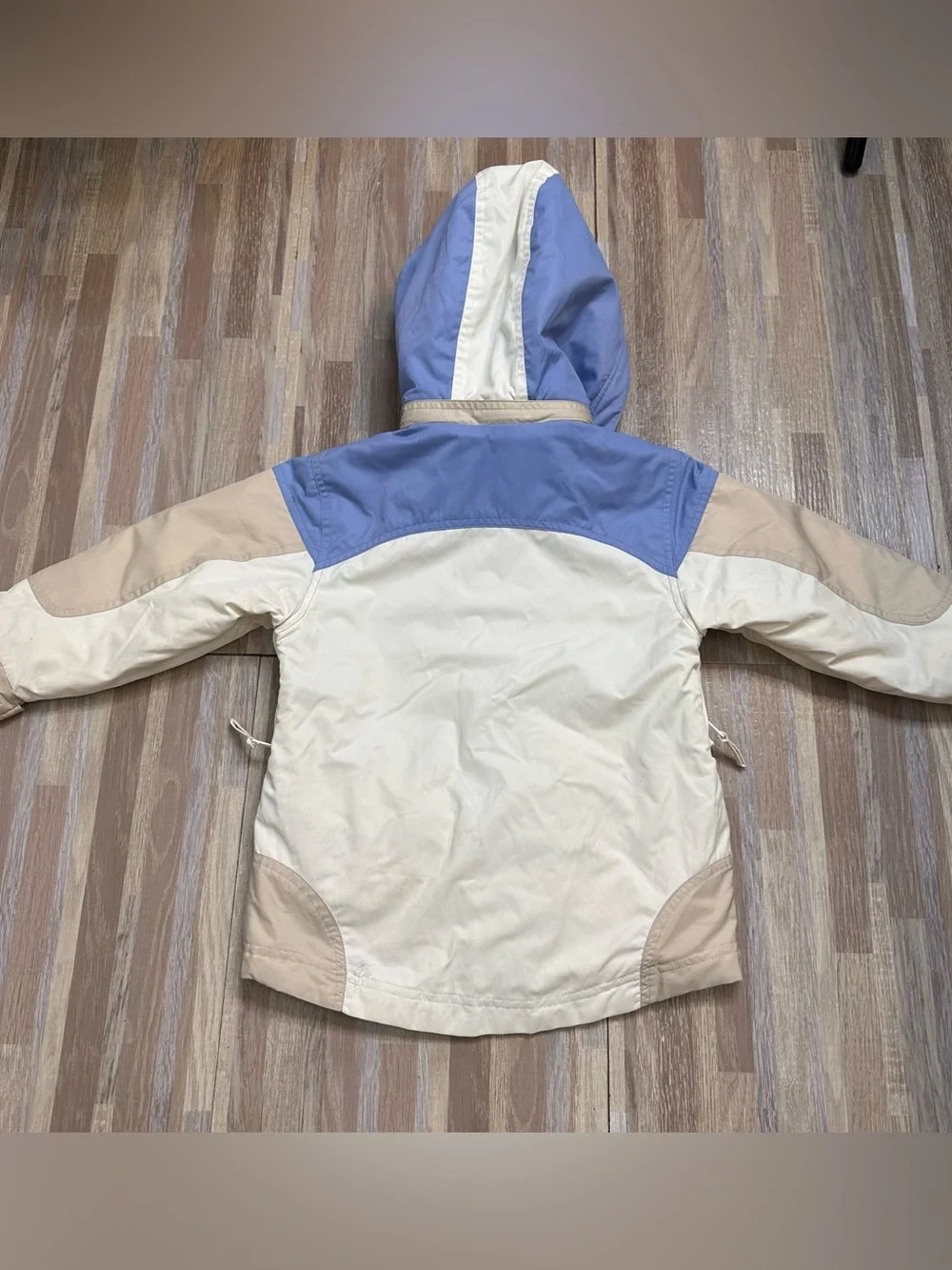 GAP Kids Colorblock Hooded Ski Jacket in Beige, Cream & Light Blue Youth XS (4)
